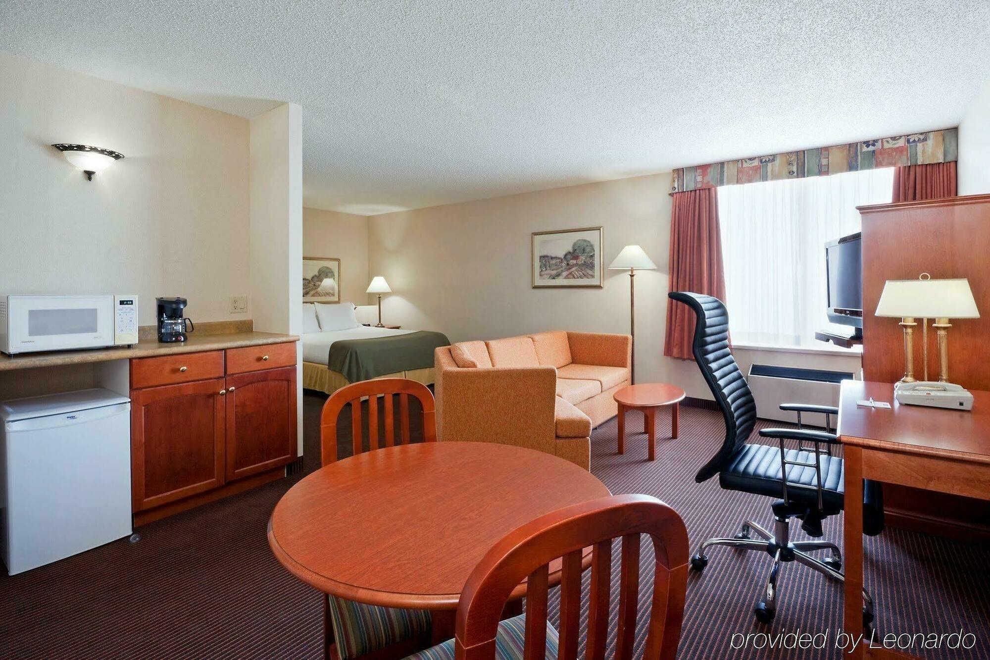 Quality Inn & Suites Regina Downtown Eksteriør bilde